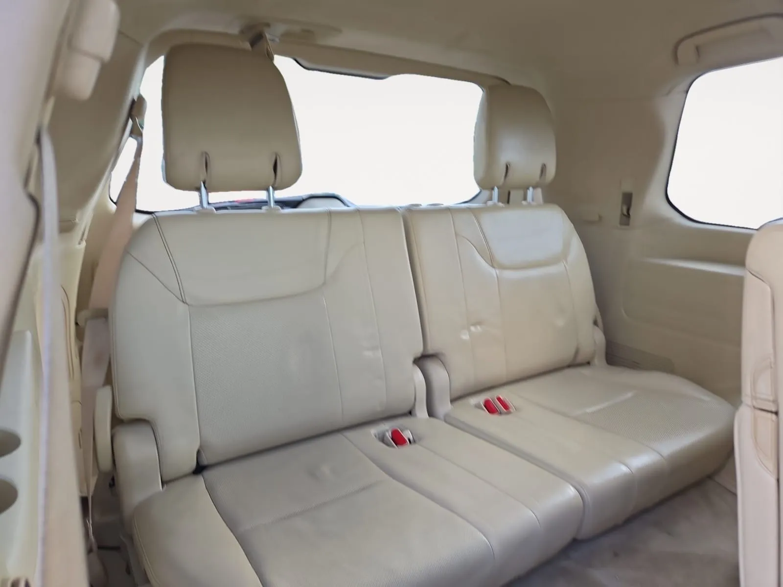 Lexus LX photo 28