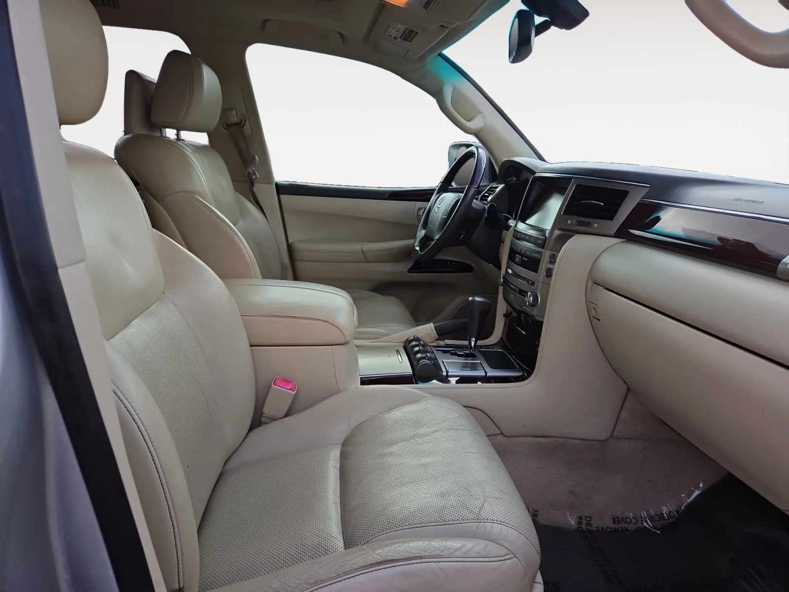 Lexus LX photo 20