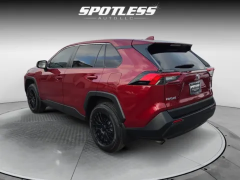 More photos of 2022 Toyota RAV4 LE at Spotless Auto Loop 1604, TX