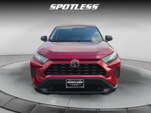 More photos of 2022 Toyota RAV4 LE at Spotless Auto Loop 1604, TX