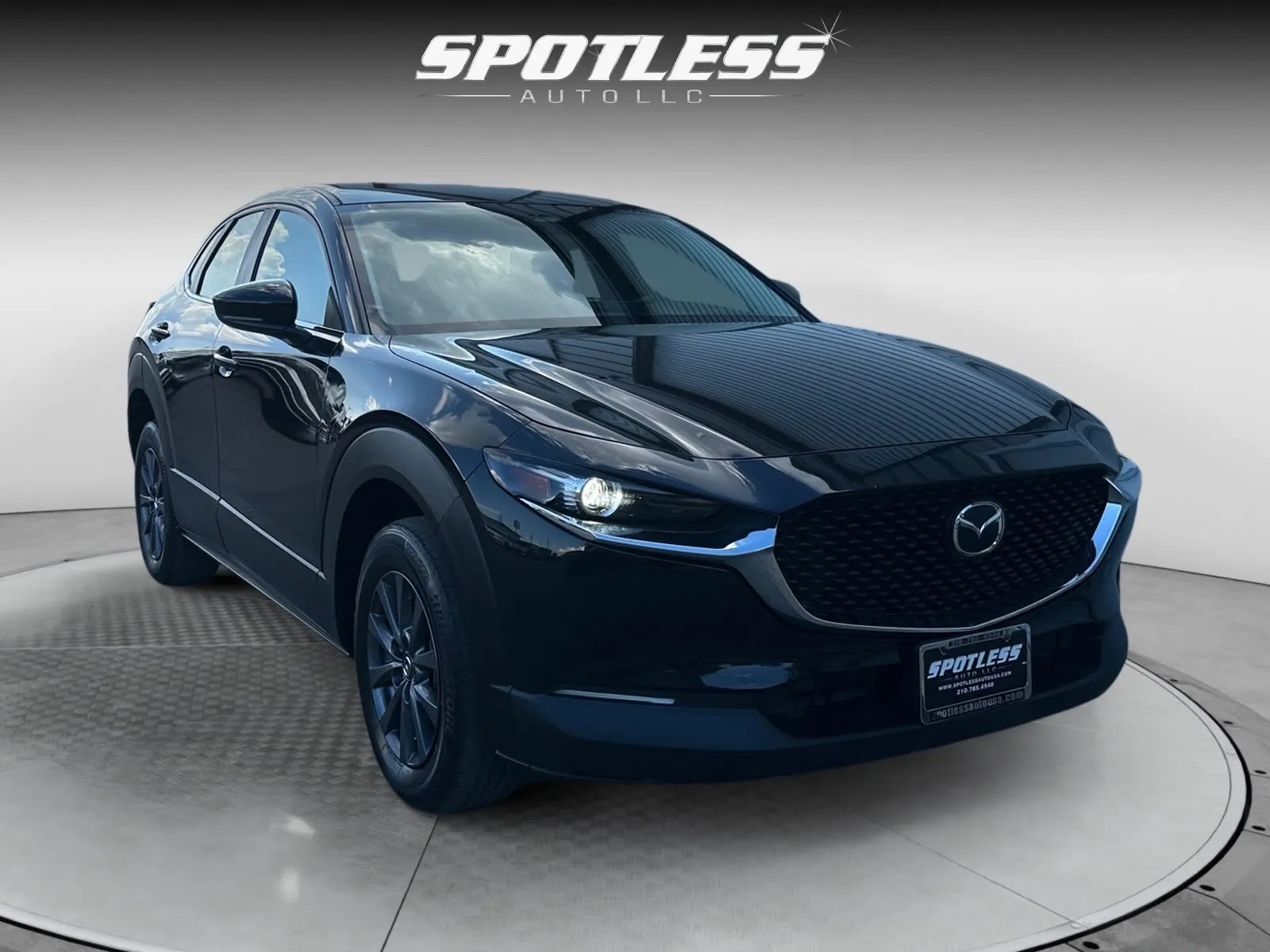 Mazda CX-30 photo 7