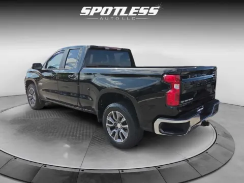 More photos of 2019 Chevrolet Silverado 1500 LT at Spotless Auto Loop 1604, TX