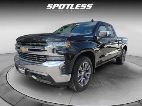 Another view of 2019 Chevrolet Silverado 1500 LT for sale in San Antonio, TX at Spotless Auto Loop 1604
