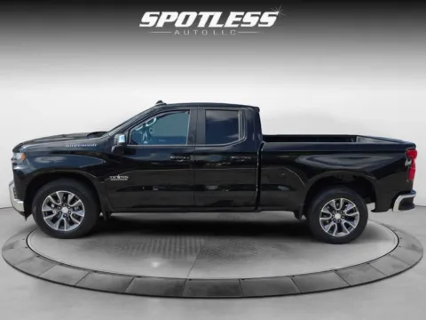 More photos of 2019 Chevrolet Silverado 1500 LT at Spotless Auto Loop 1604, TX