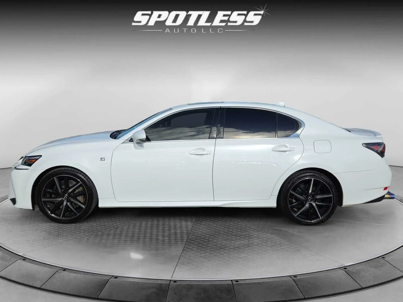 Lexus GS photo 4