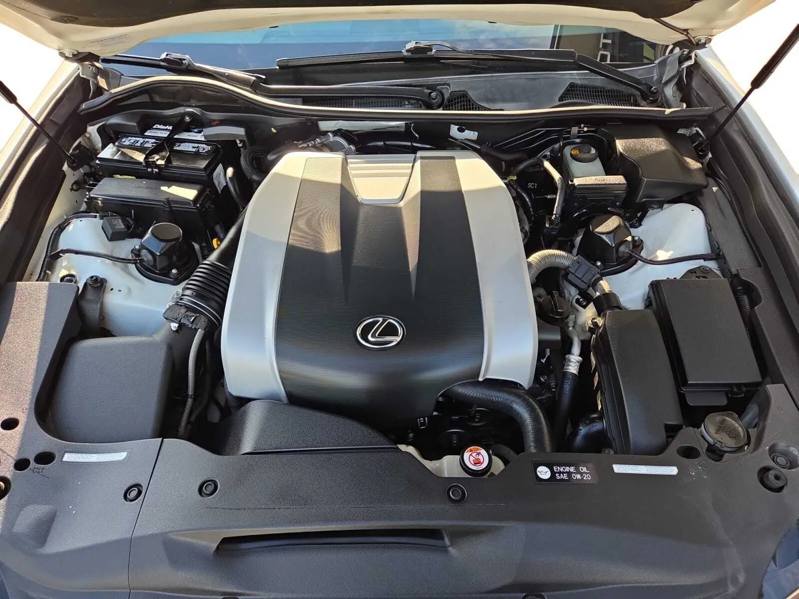 Lexus GS photo 16