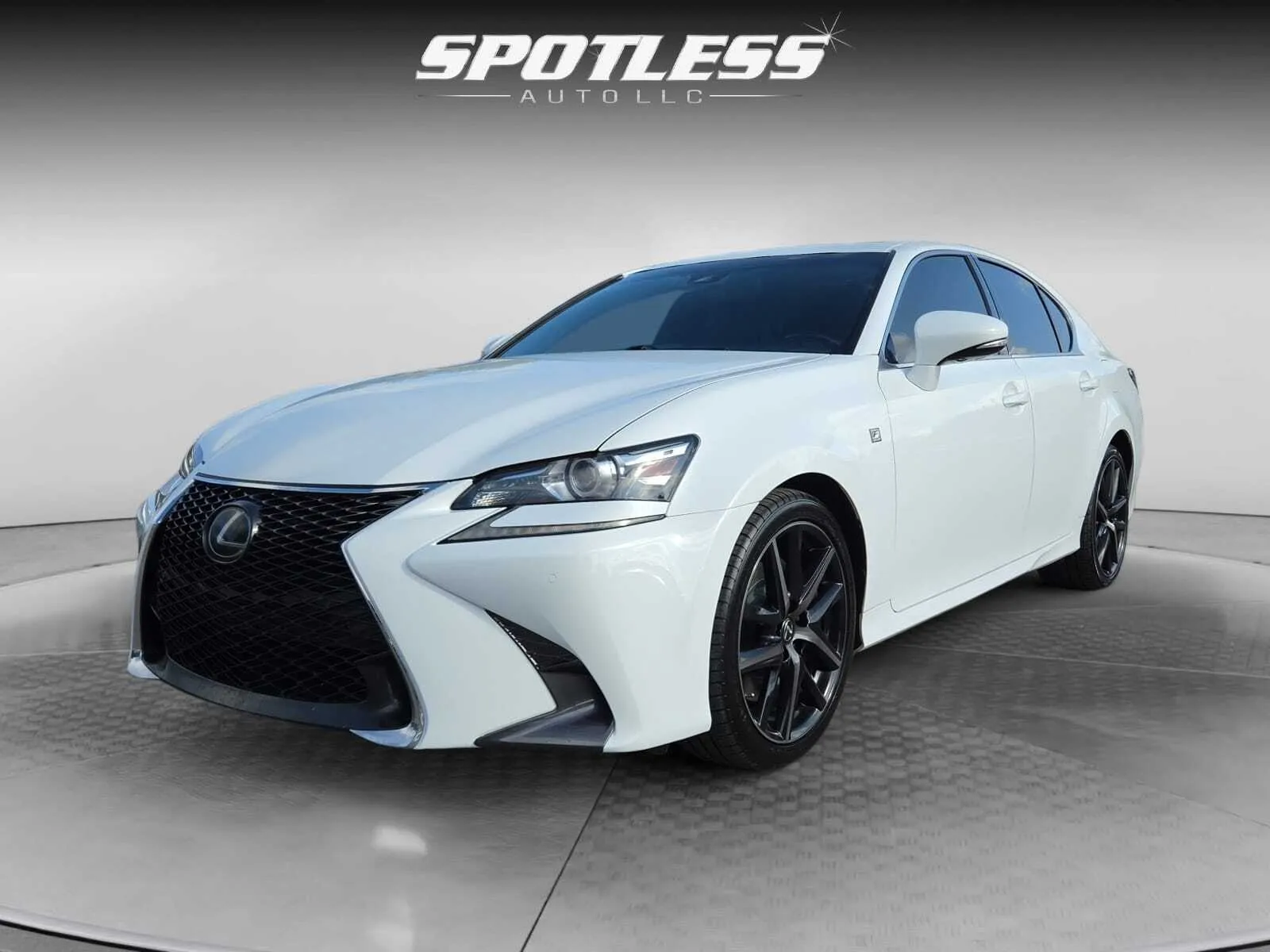 Lexus GS photo 3