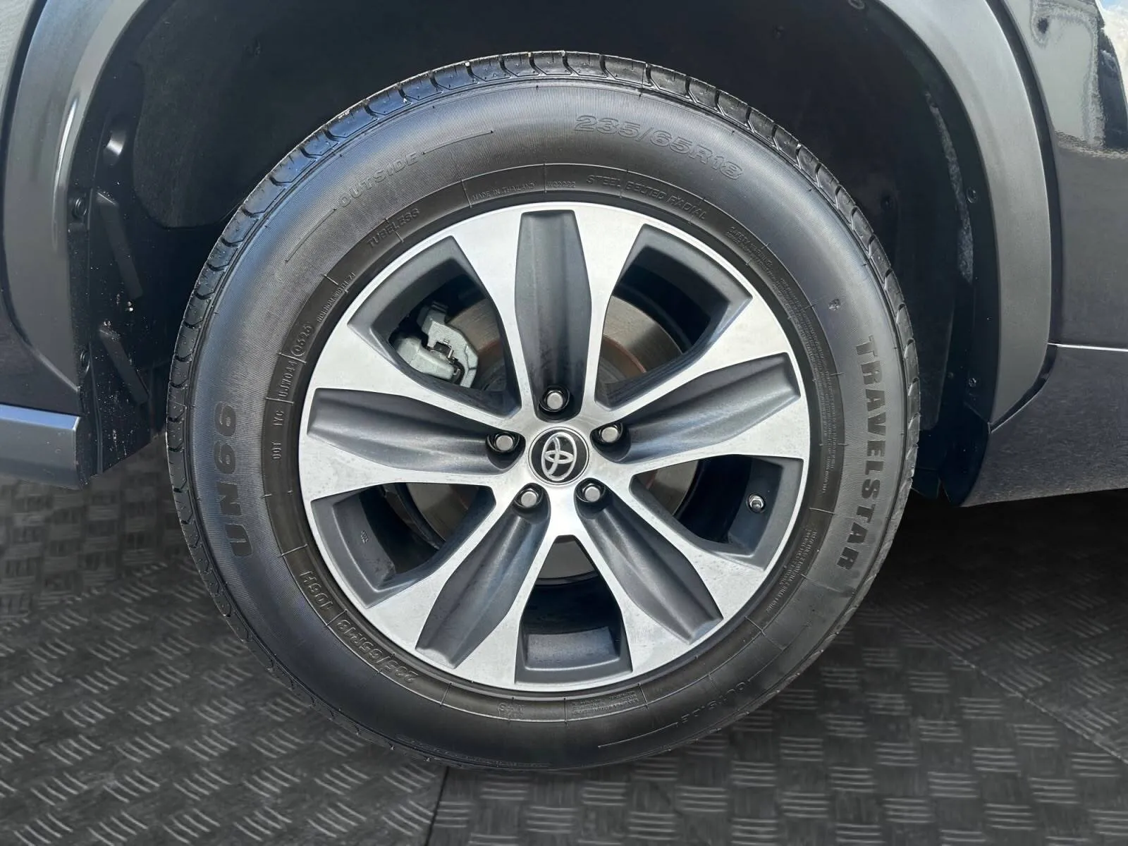 Toyota Highlander photo 14