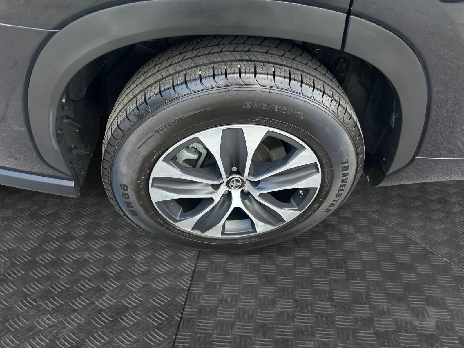 Toyota Highlander photo 15