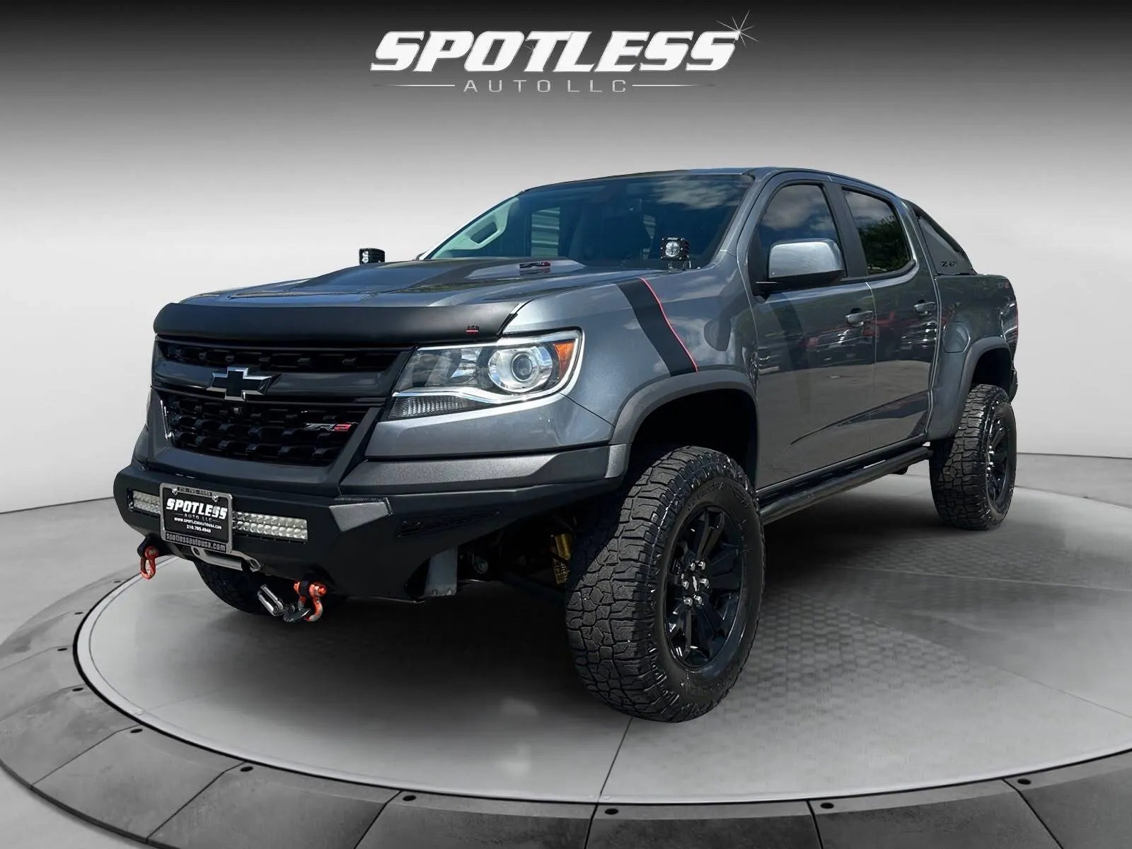 Chevrolet Colorado photo 3