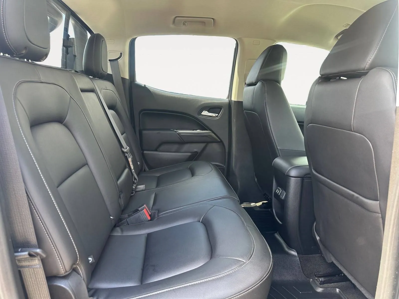 Chevrolet Colorado photo 22