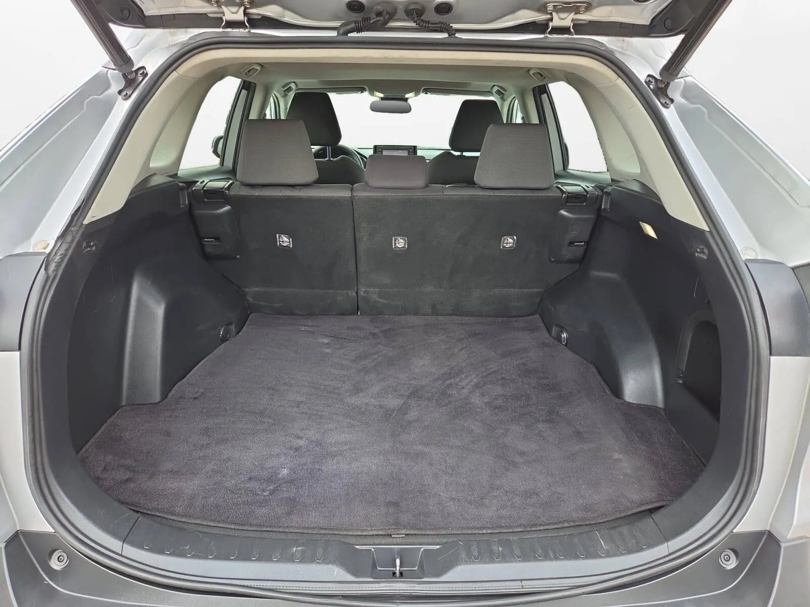 Toyota RAV4 photo 26