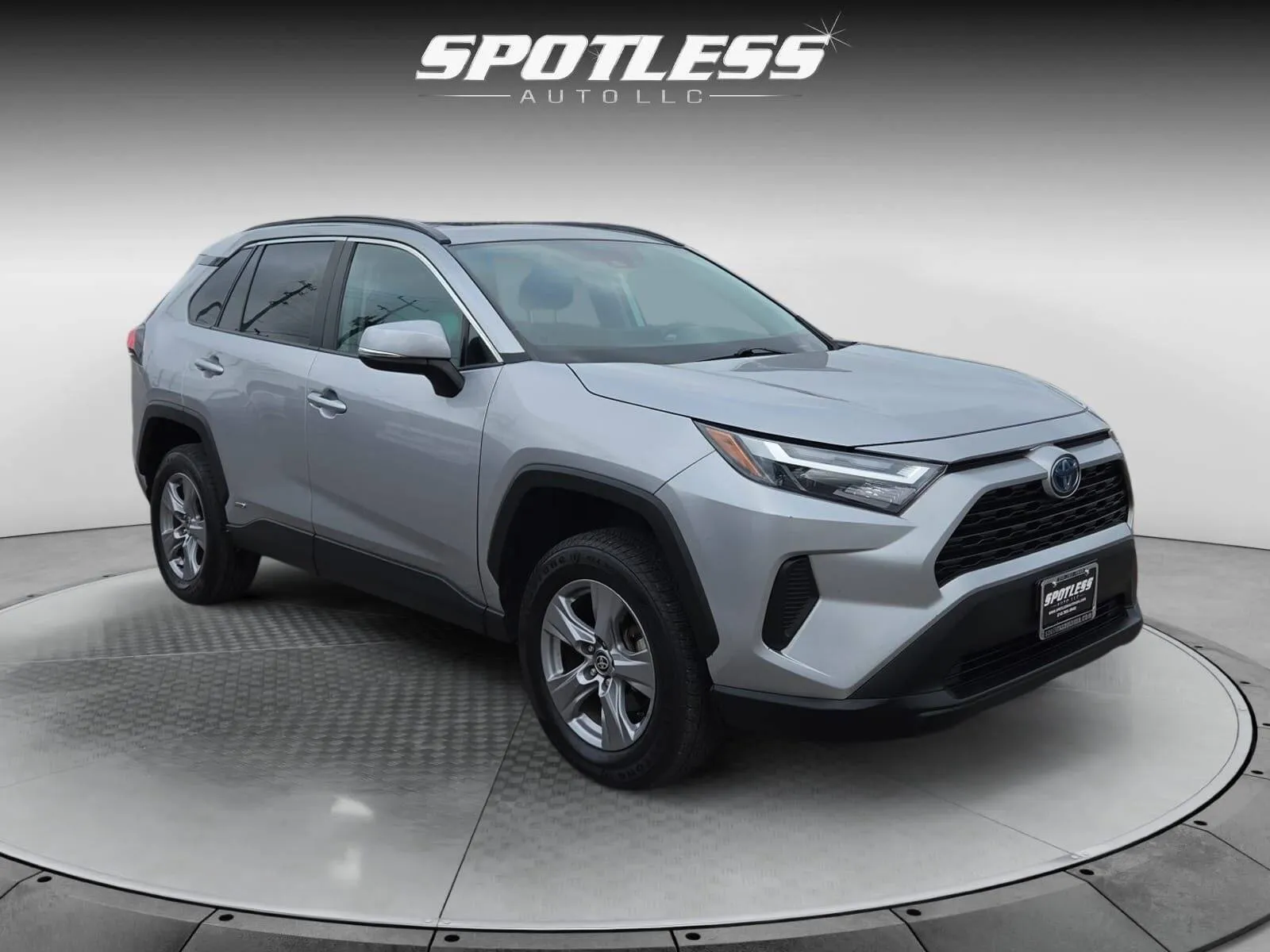 Toyota RAV4 photo 11