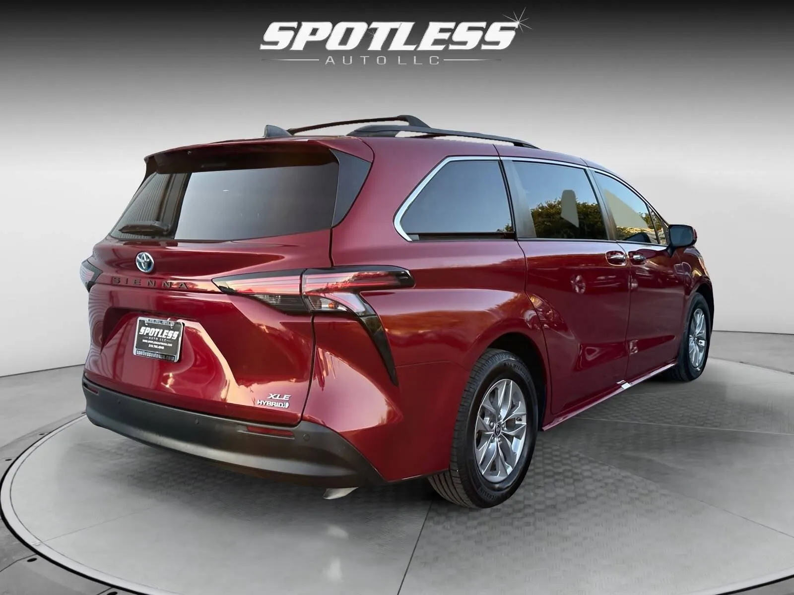 Toyota Sienna photo 7