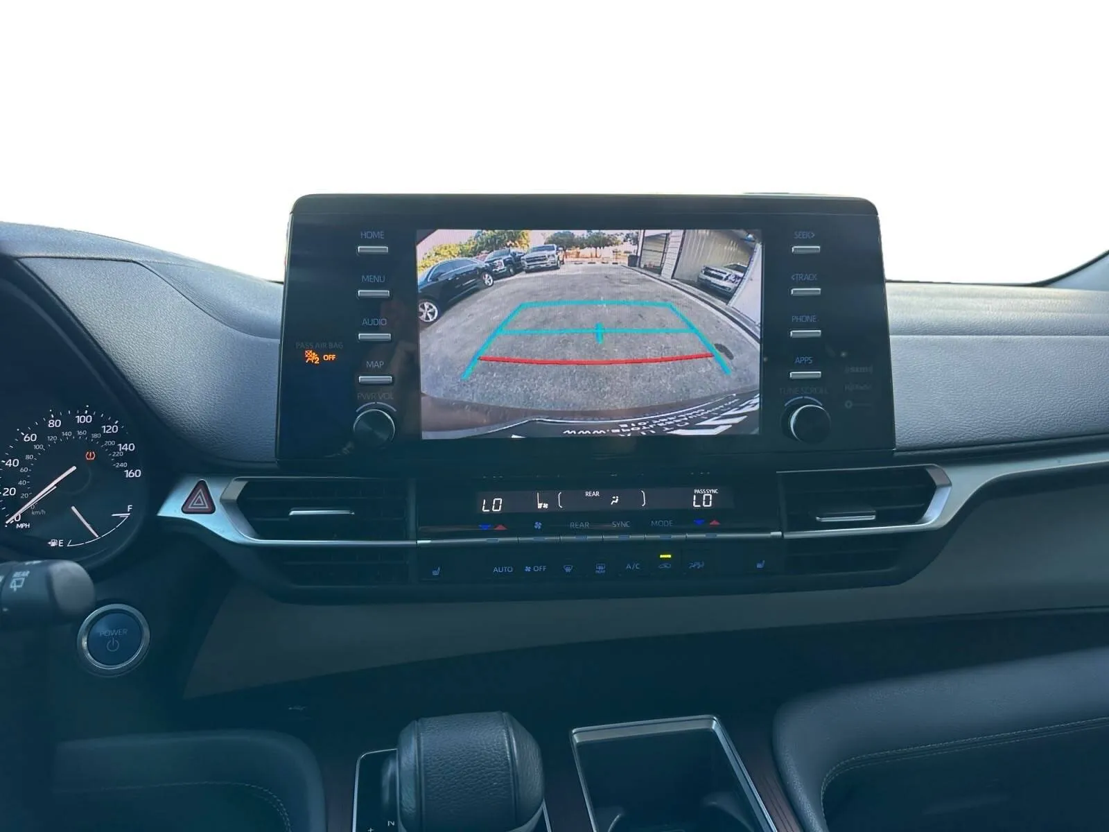 Toyota Sienna photo 25