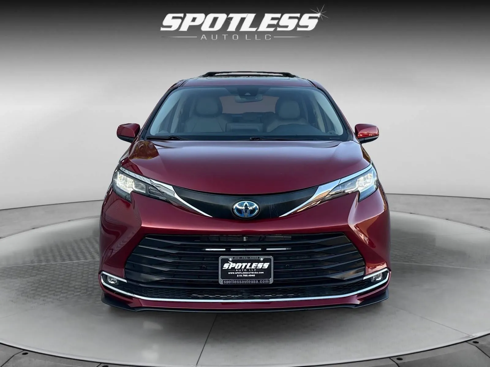 Toyota Sienna photo 9