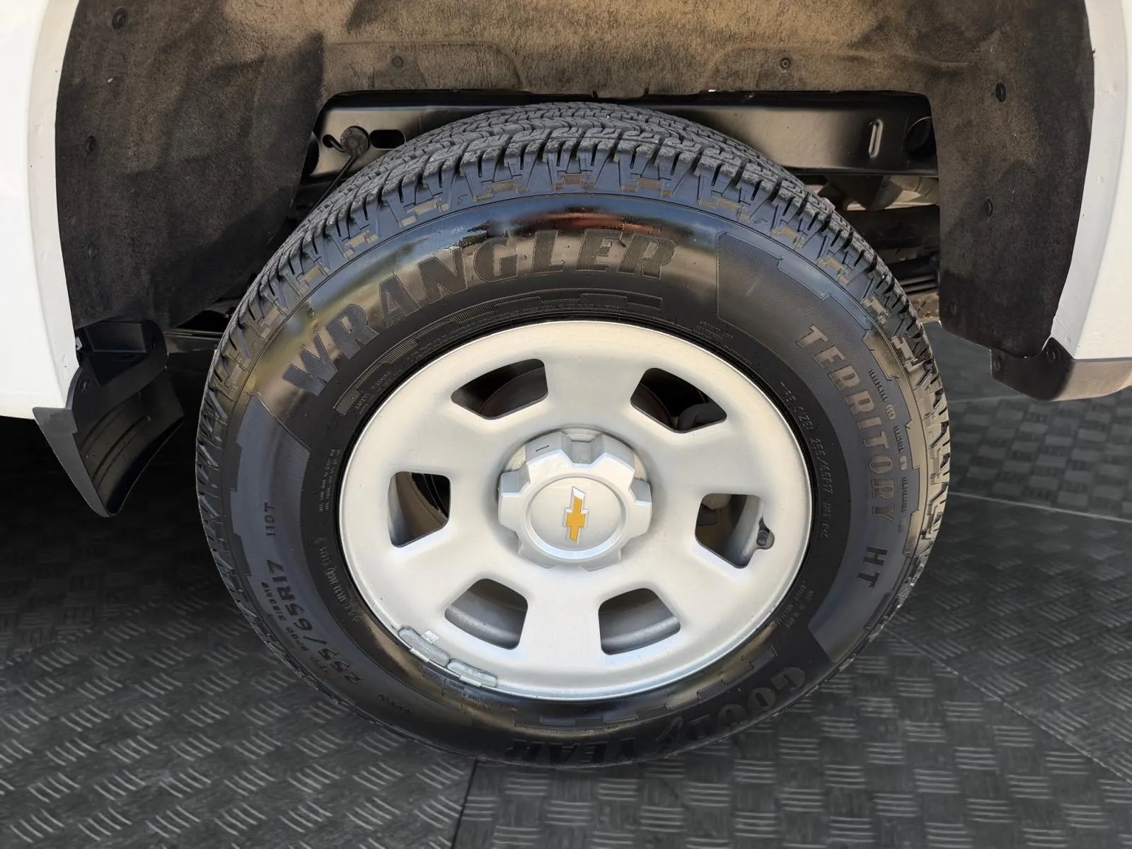Chevrolet Colorado photo 14