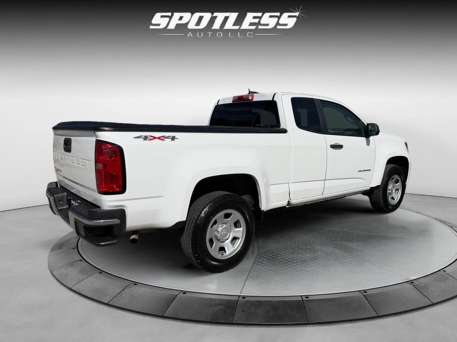 Chevrolet Colorado photo 7