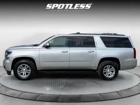 More photos of 2019 Chevrolet Suburban LT at Spotless Auto Loop 1604, TX
