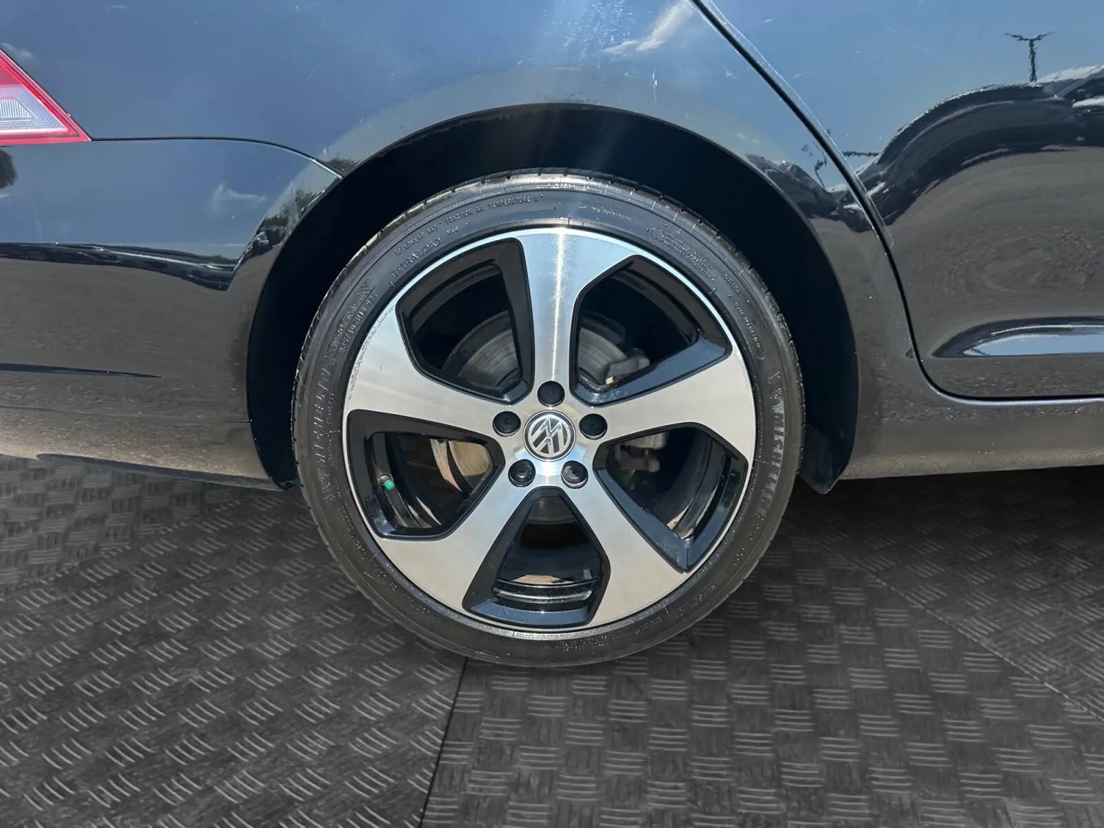 Volkswagen Jetta photo 14