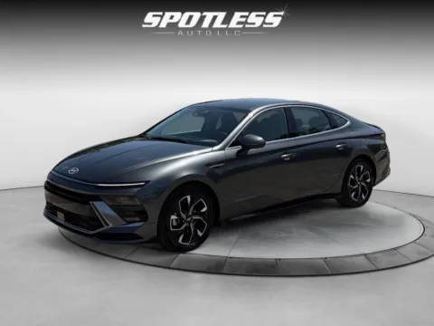 Gray 2025 Hyundai SONATA SEL for sale in San Antonio, TX