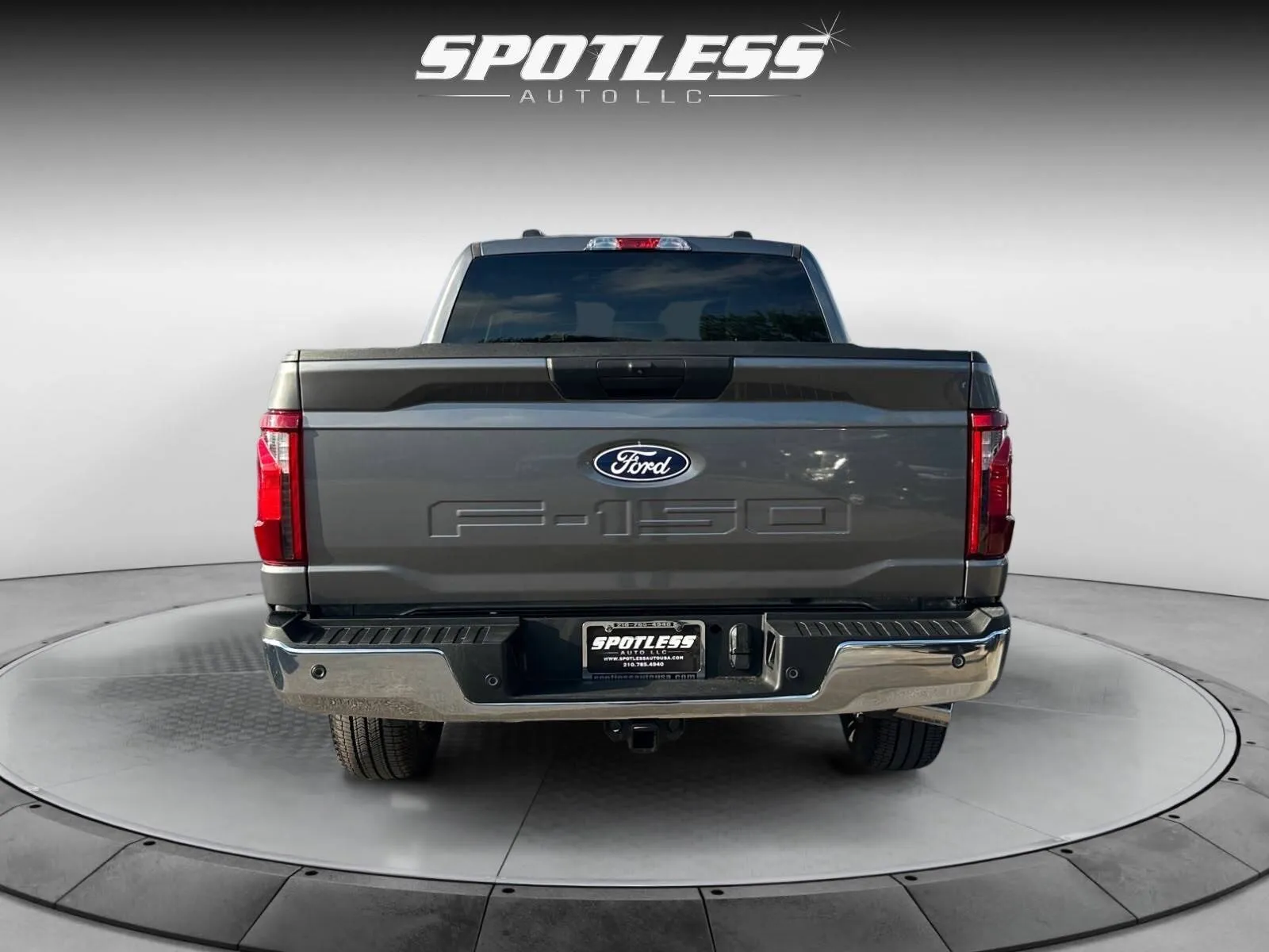 Ford F-150 photo 6