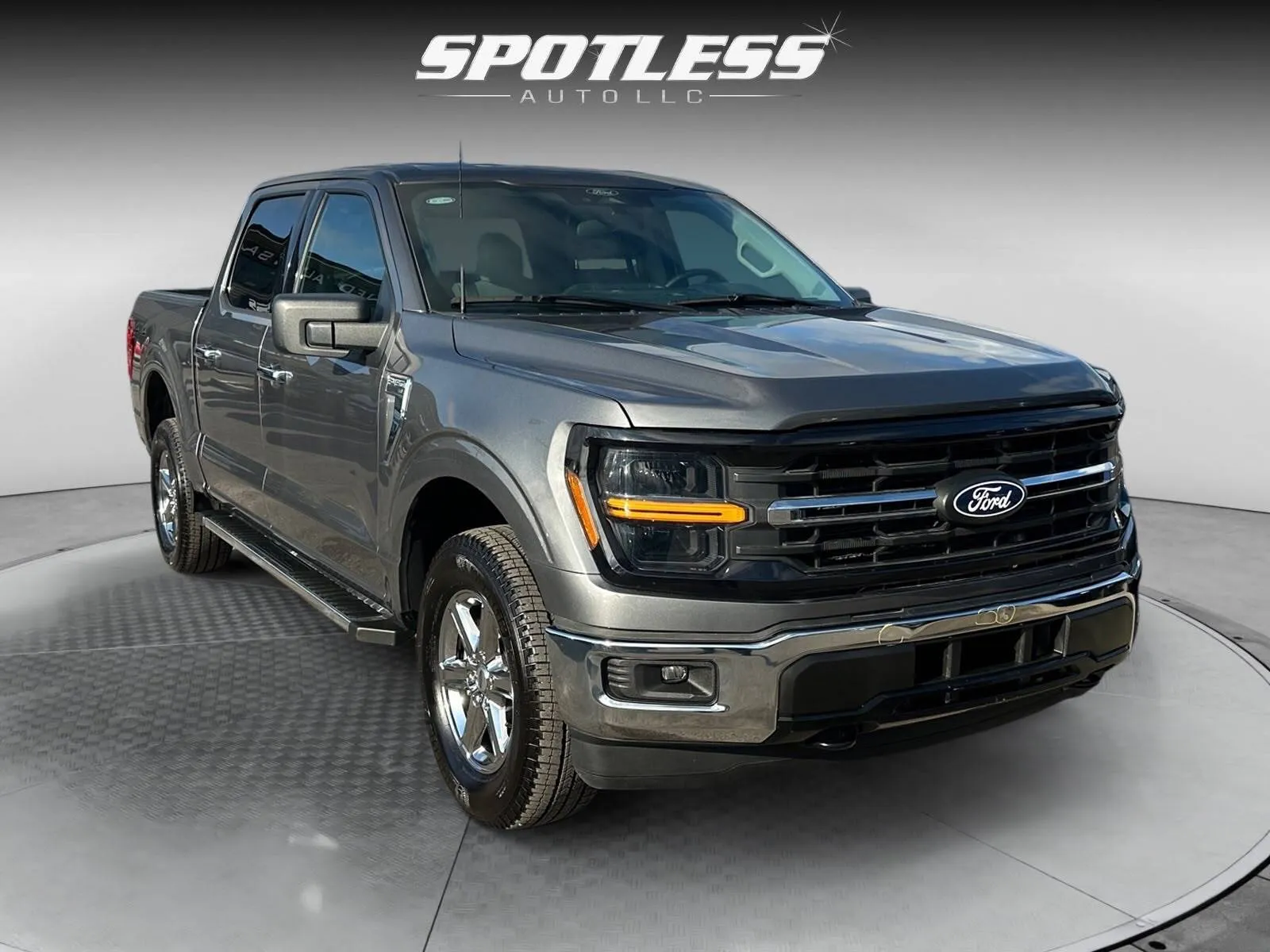 Ford F-150 photo 9