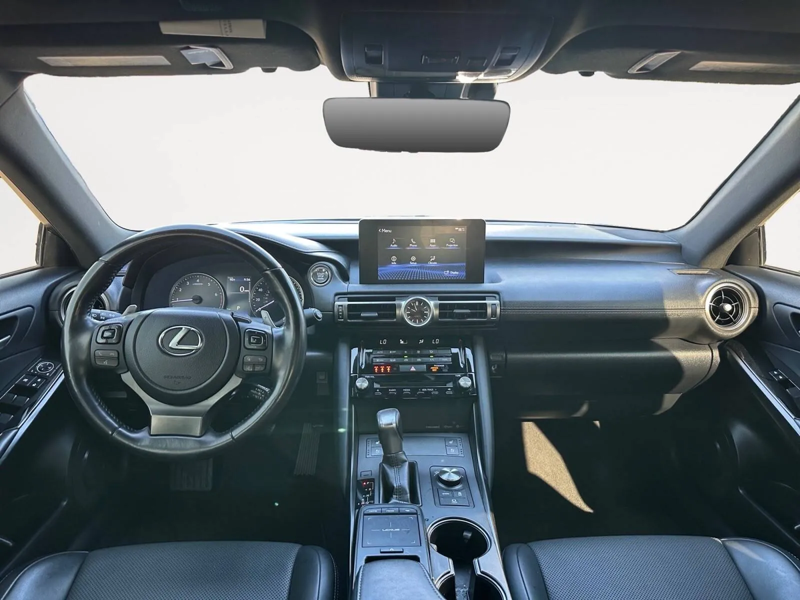 Lexus IS photo 20