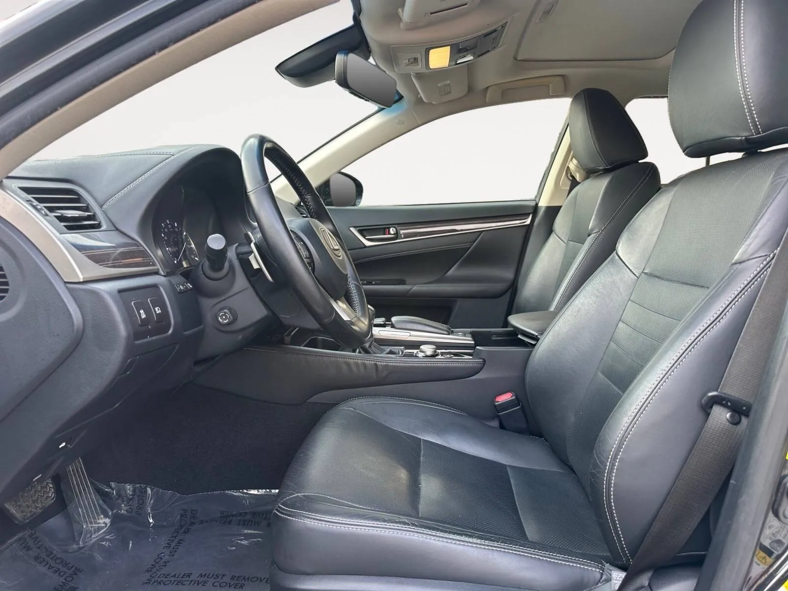 Lexus GS photo 19