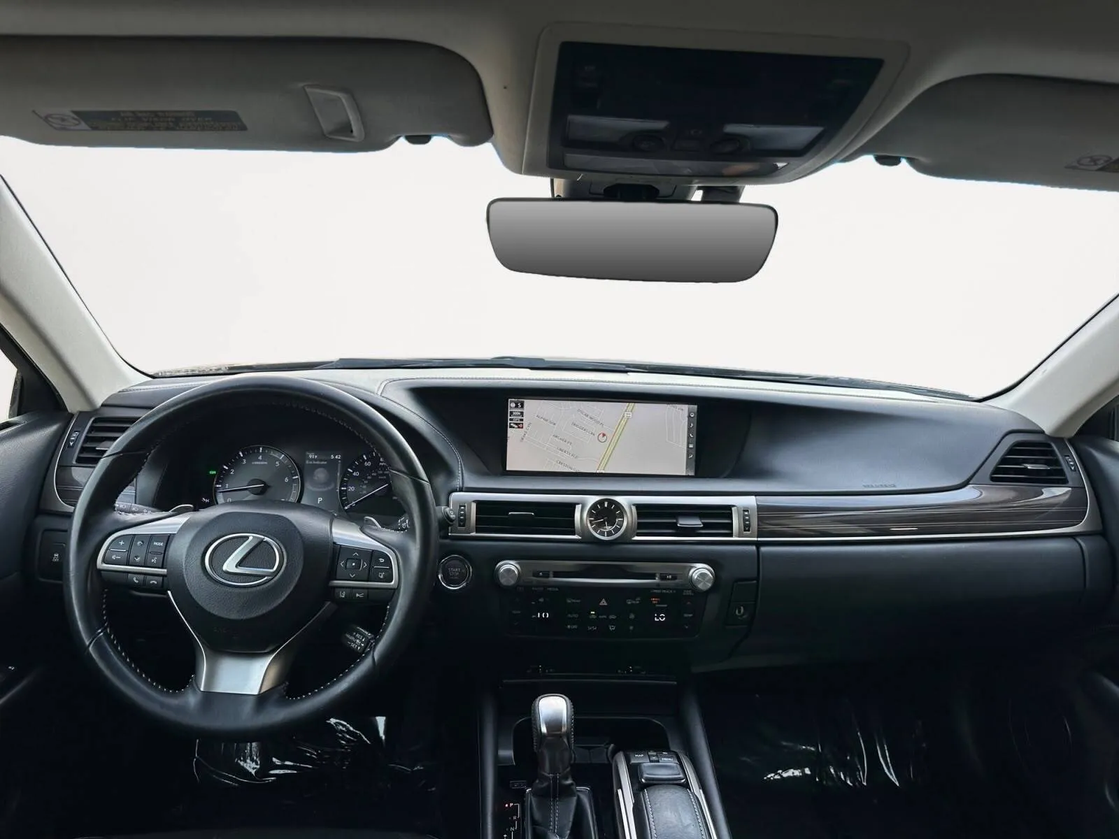 Lexus GS photo 21