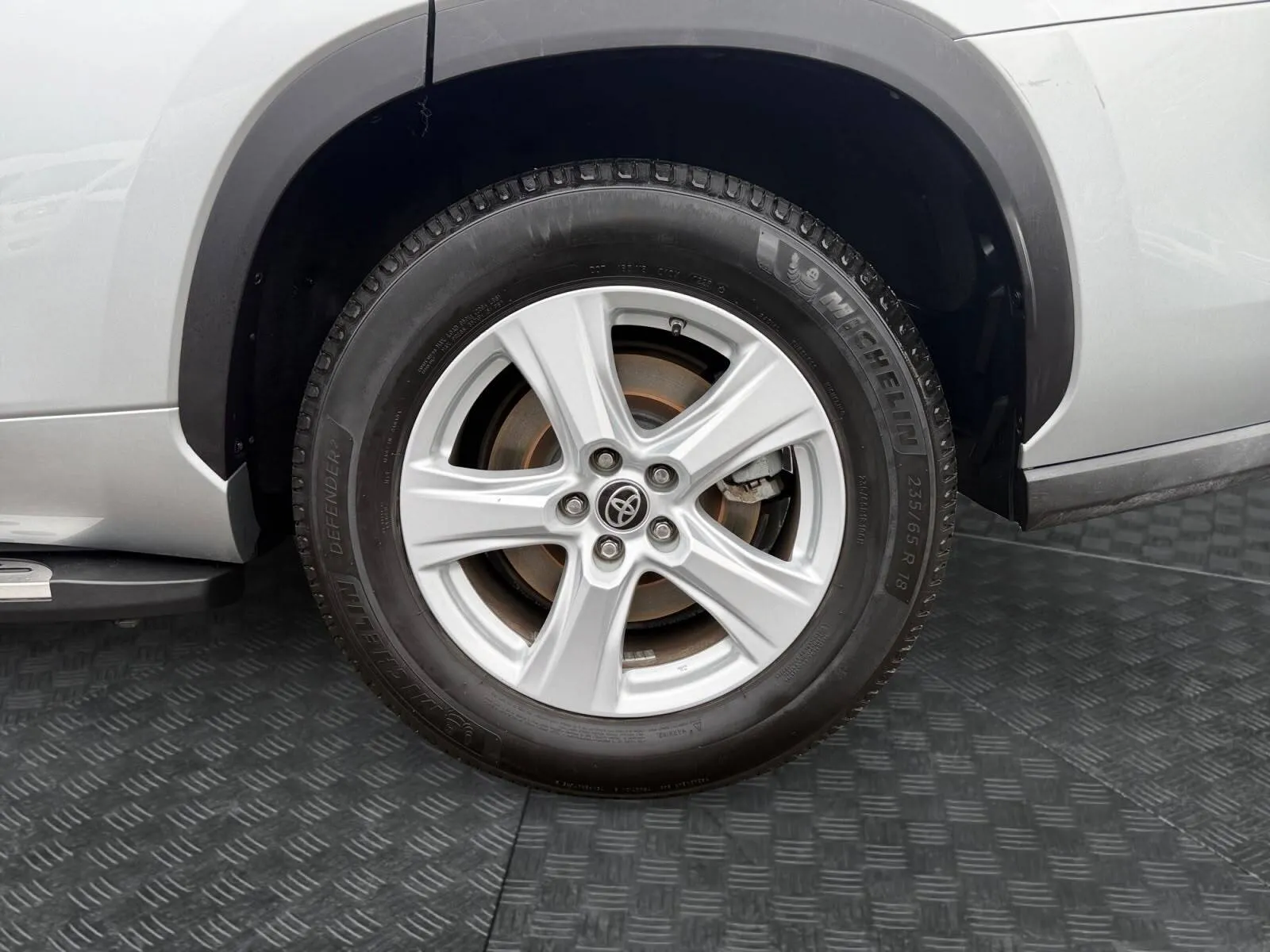 Toyota Highlander photo 14