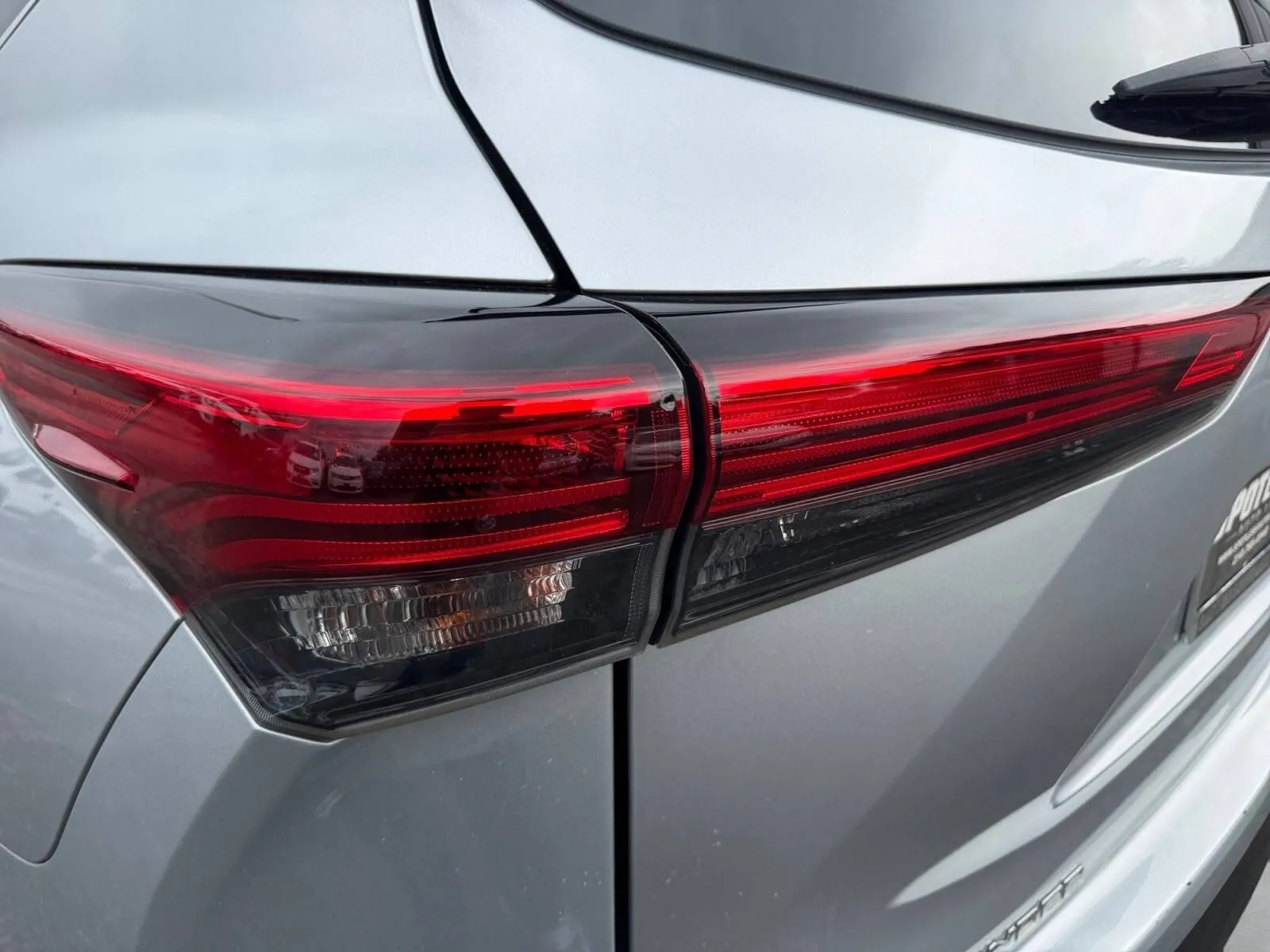 Toyota Highlander photo 13