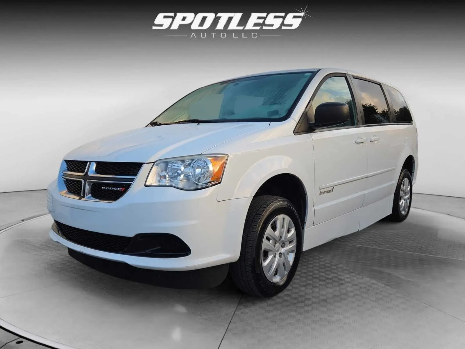 Dodge Grand Caravan photo 10