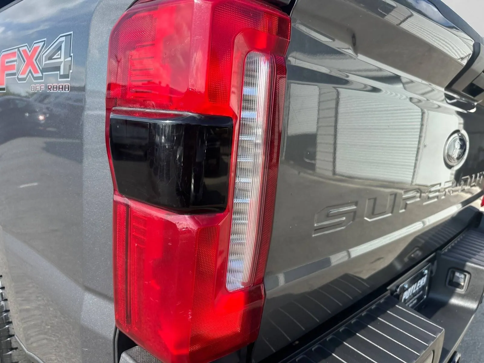 Ford F-250 photo 12
