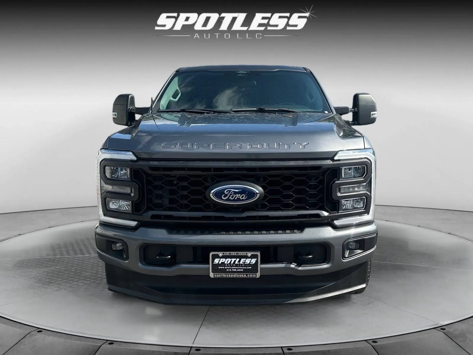 Ford F-250 photo 10