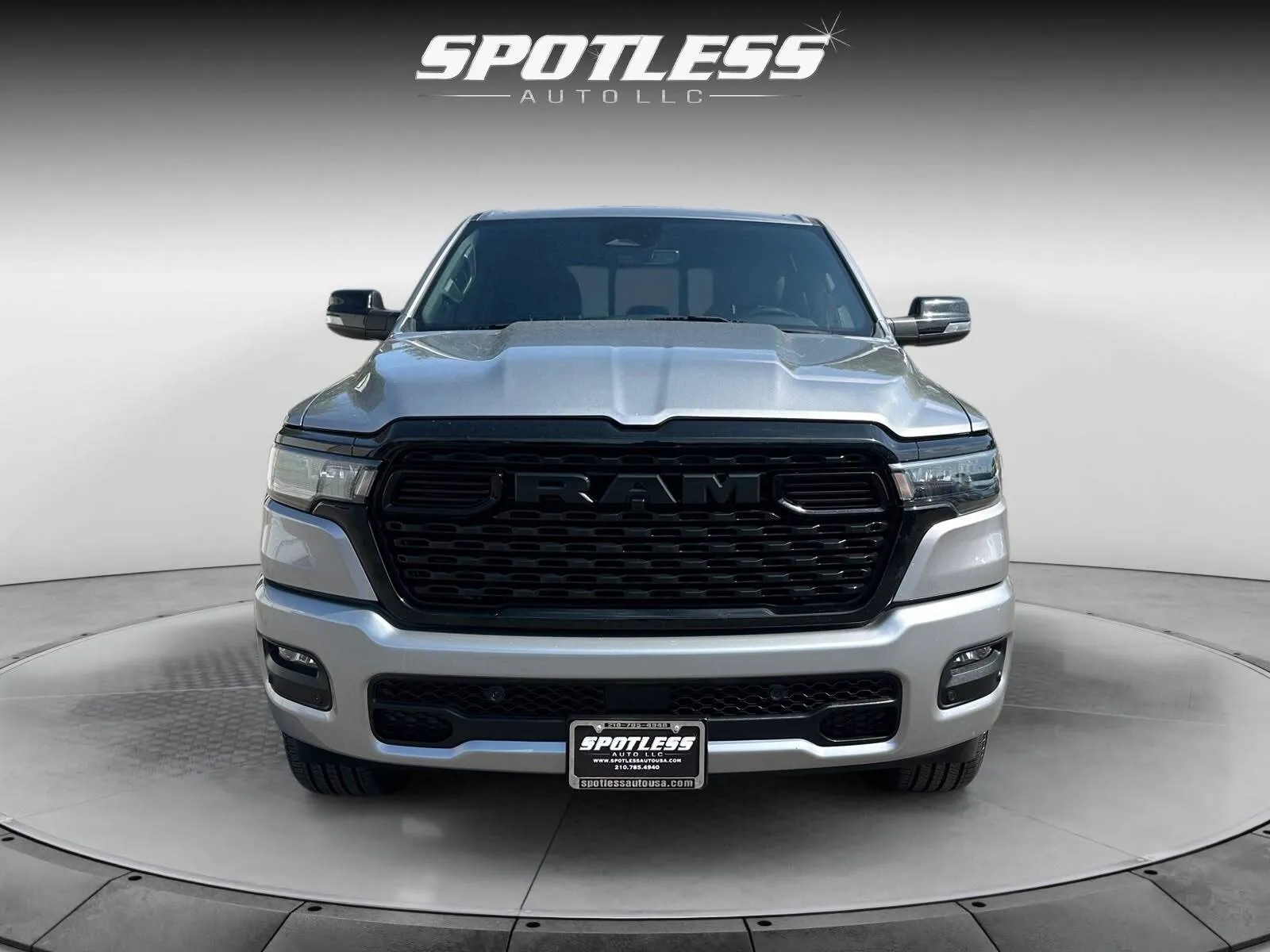Ram 1500 photo 10
