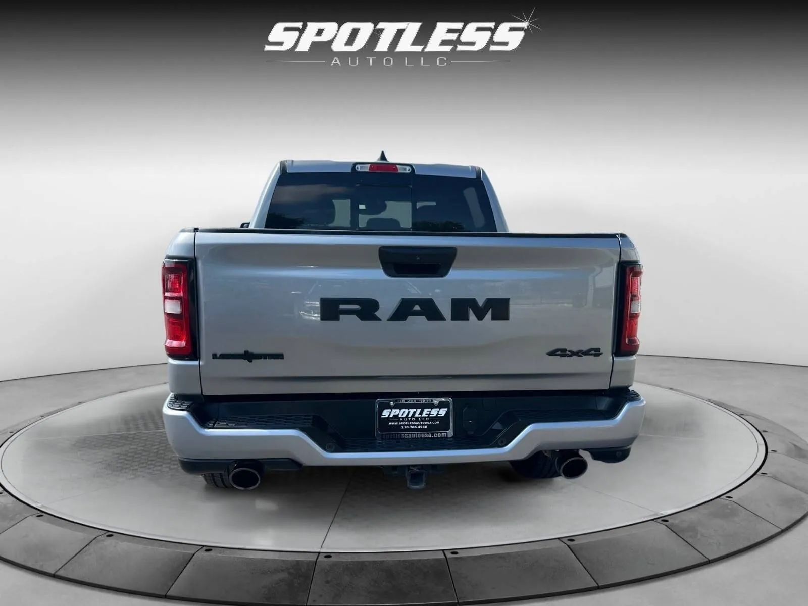 Ram 1500 photo 6