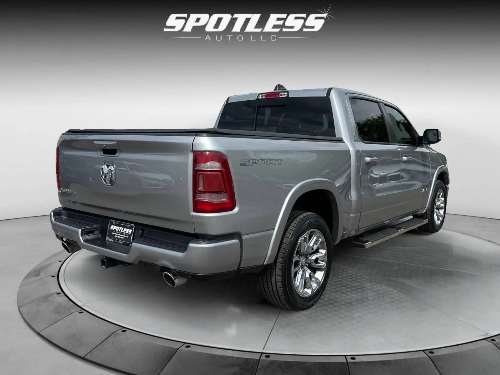 Ram 1500 photo 7