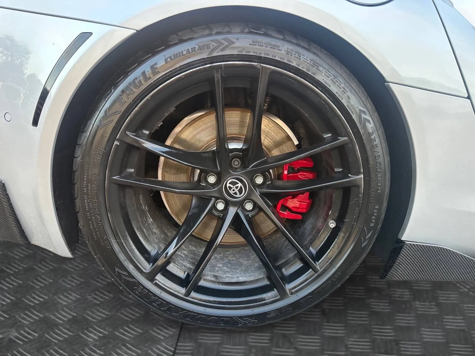 Toyota Supra photo 14