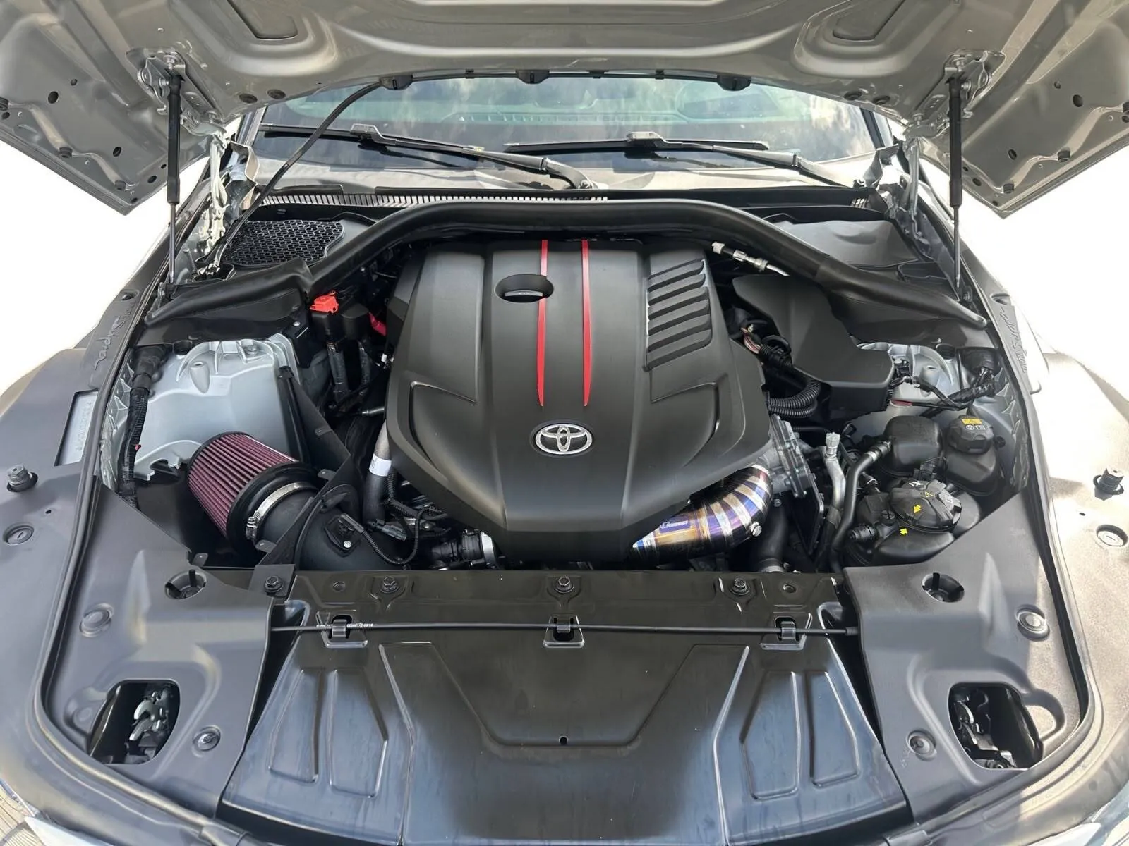 Toyota Supra photo 18