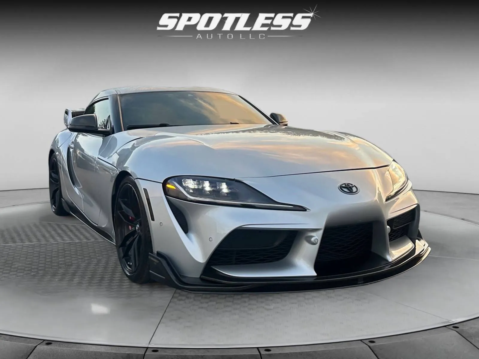Toyota Supra photo 11