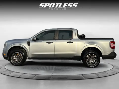 More photos of 2023 Ford Maverick XLT at Spotless Auto Loop 1604, TX