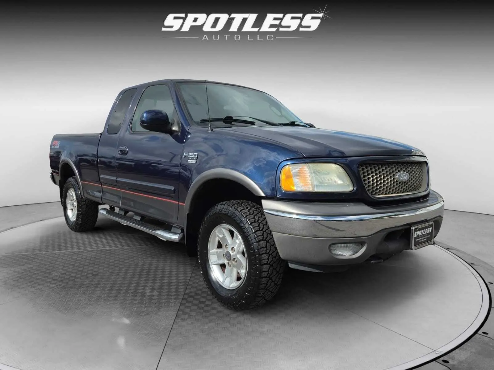 Ford F-150 photo 9