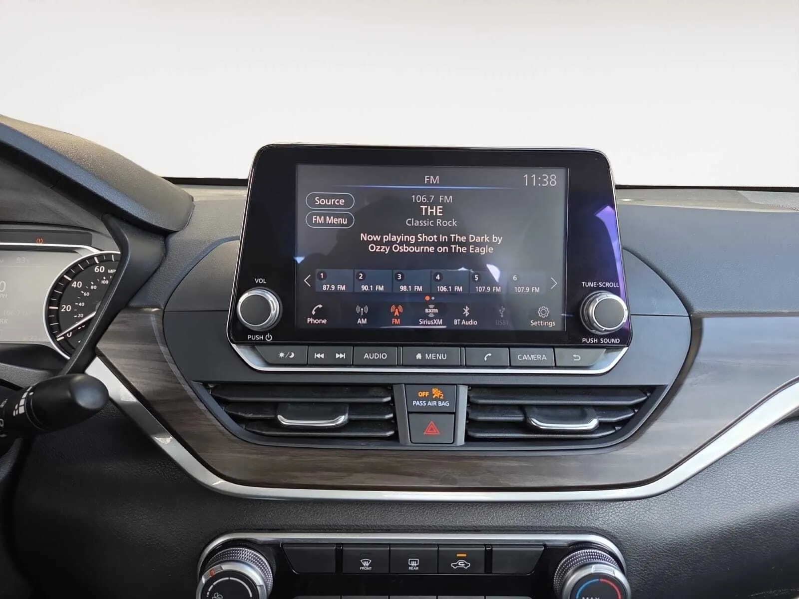 Nissan Altima photo 25