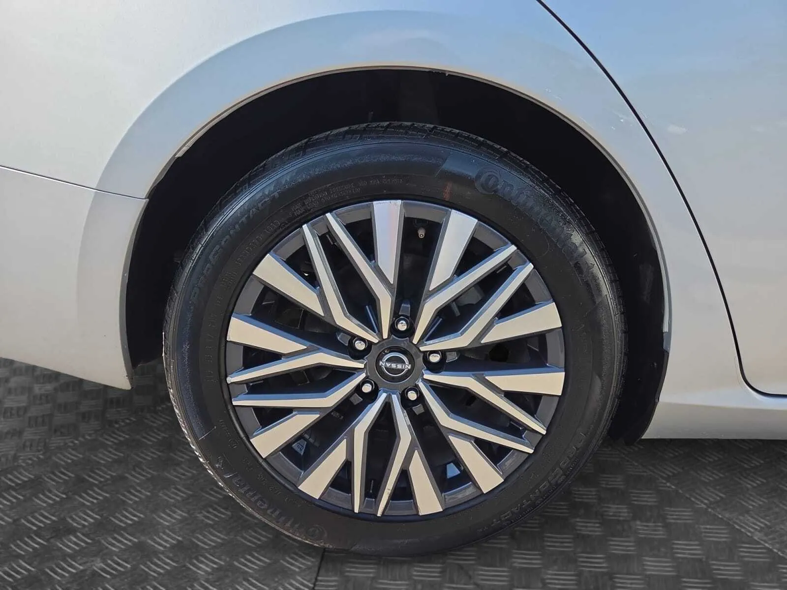 Nissan Altima photo 15