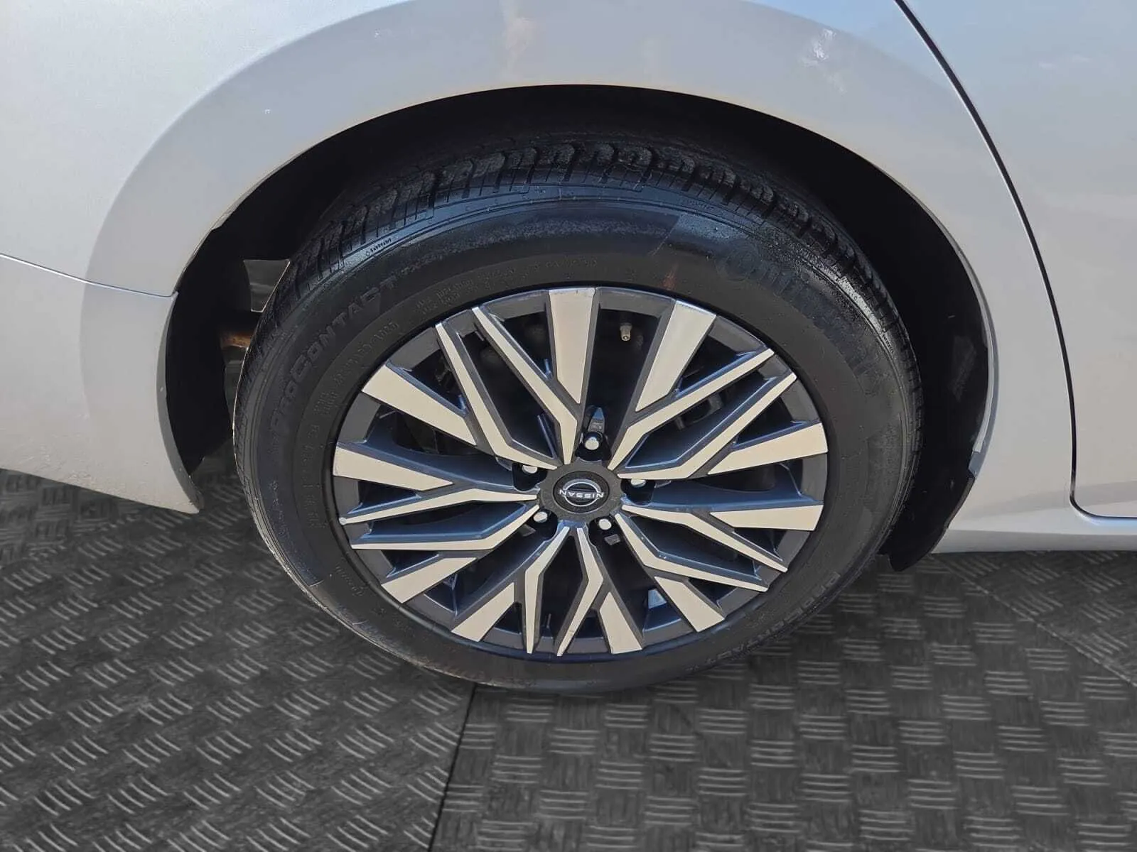 Nissan Altima photo 14