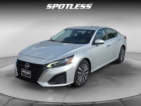 Another view of 2023 Nissan Altima 2.5 SV for sale in San Antonio, TX at Spotless Auto Loop 1604