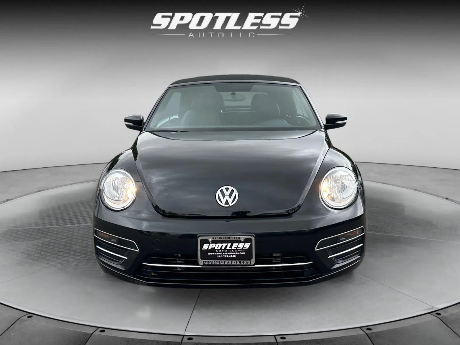 Volkswagen Beetle photo 12