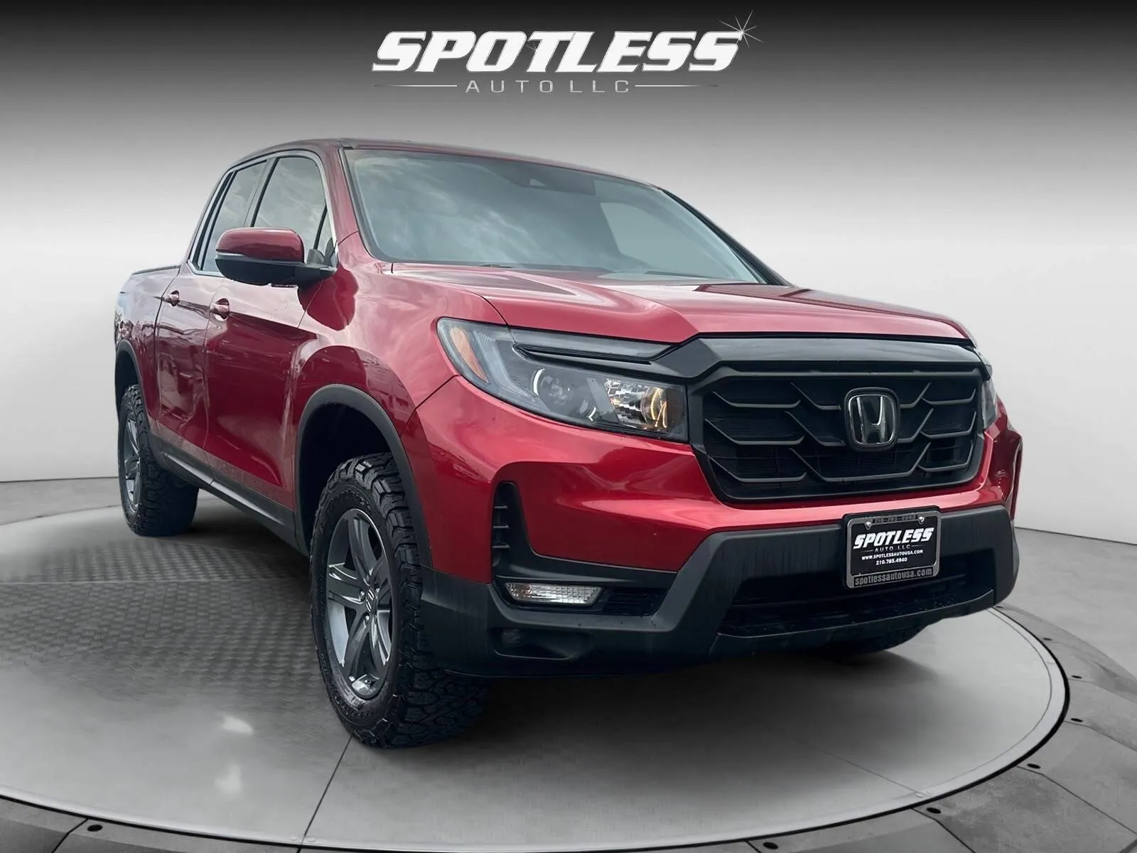 Honda Ridgeline photo 9