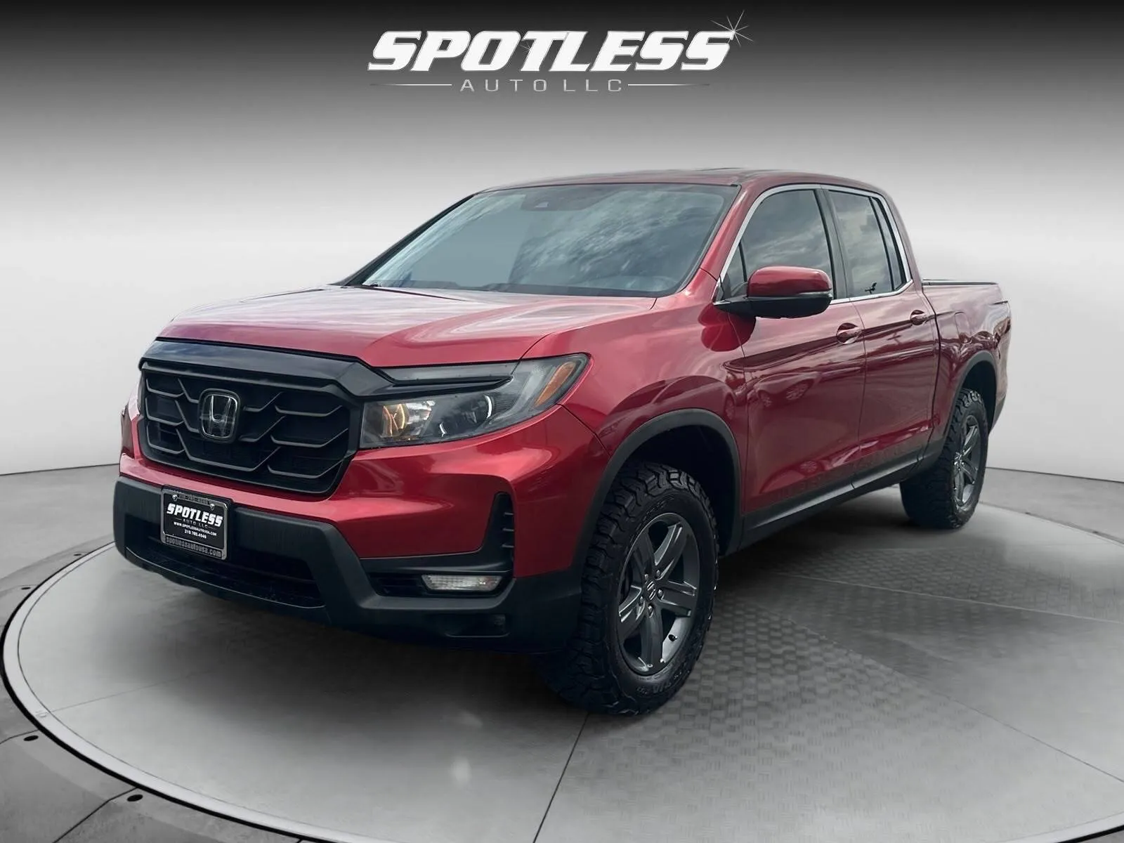 Red 2022 Honda Ridgeline RTL for sale in San Antonio, TX